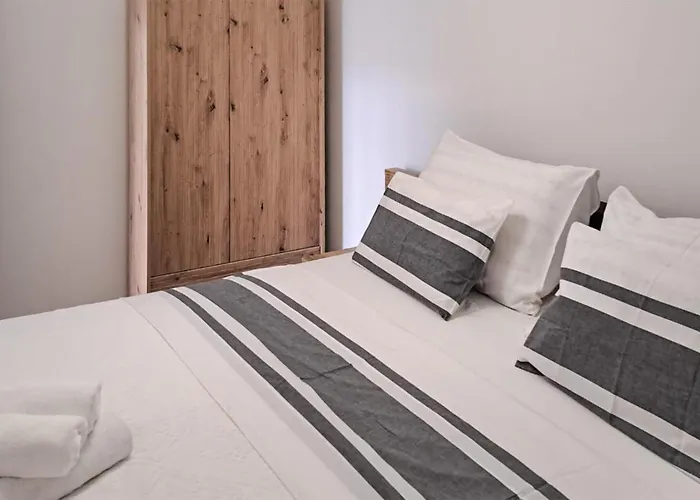 Stunning In With Wifi Apartmán Pirovac